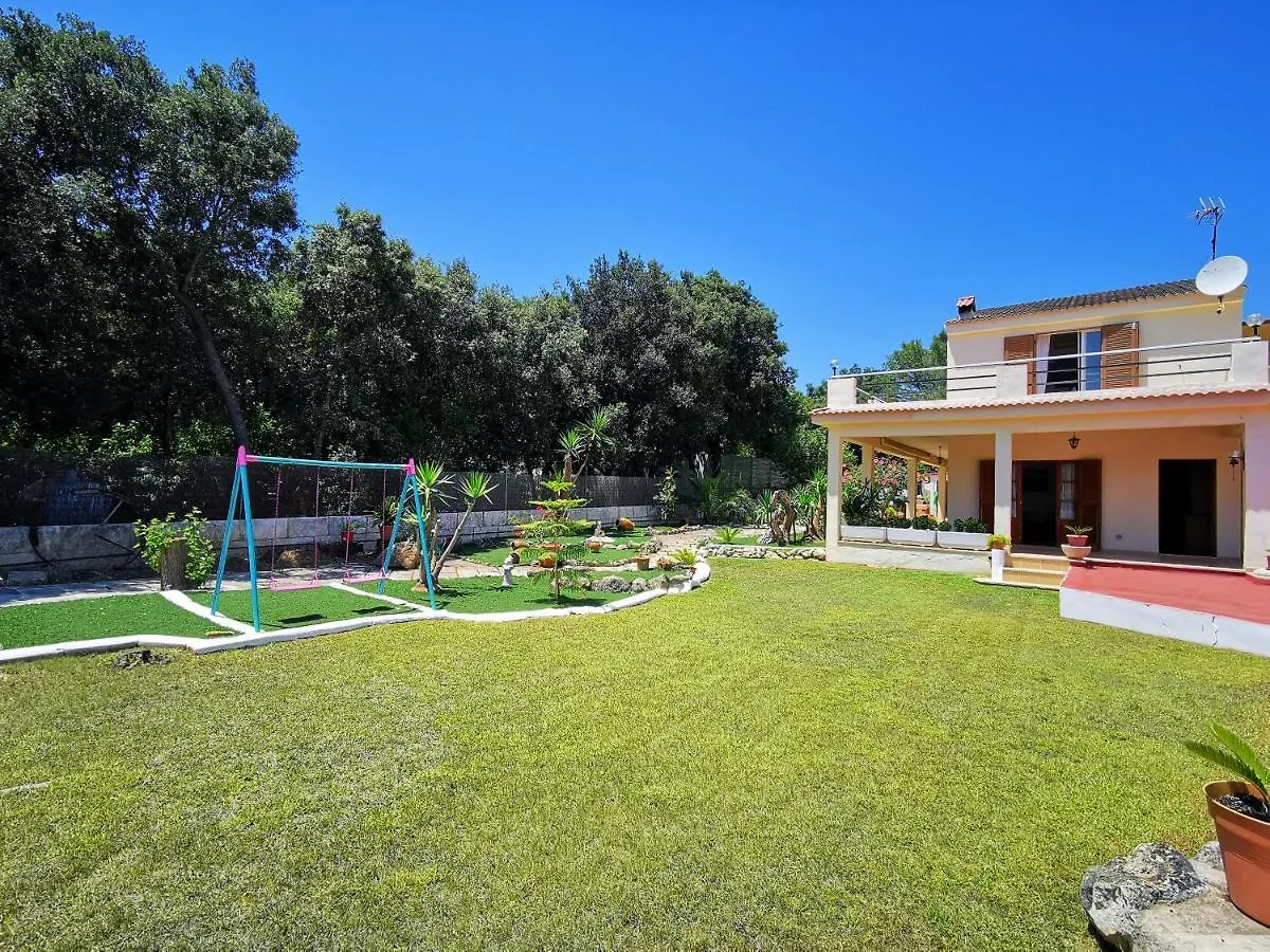 Villa Divuit Pins Sa Pobla